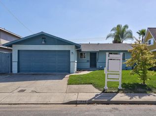 1446 Glacier Dr, Milpitas, CA 95035