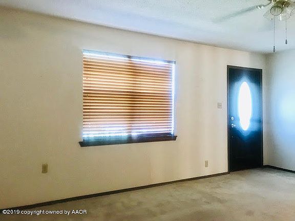 5th image of 1509 Avenue L NW