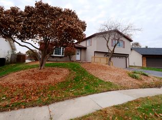 838 Marina Ter W, Bartlett, IL 60103