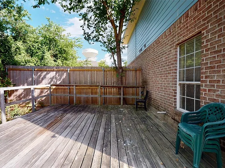 1623 Park Pl — Photo 17
