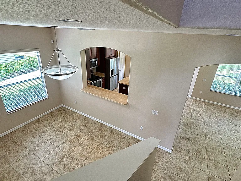 1762 Altavista Cir — Photo 15