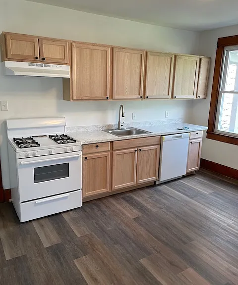 442 Pennsylvania Ave #1 — Photo 2