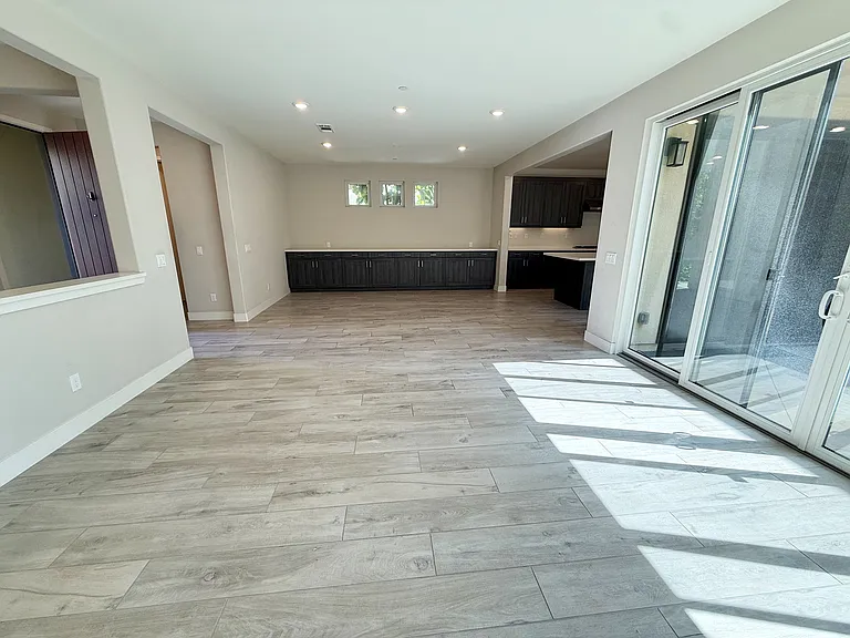 6705 Aliso Valley Way — Photo 5