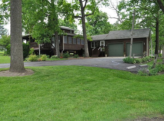2nd image of 43301 N Lake Ave
