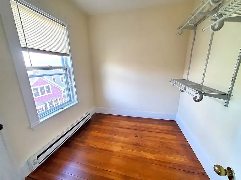 38 Jefferson St #3A — Photo 4