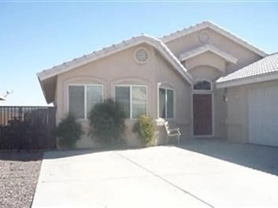 13385 Stoneridge Dr