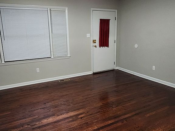 5th image of 5218 Mastin Lake Rd NW