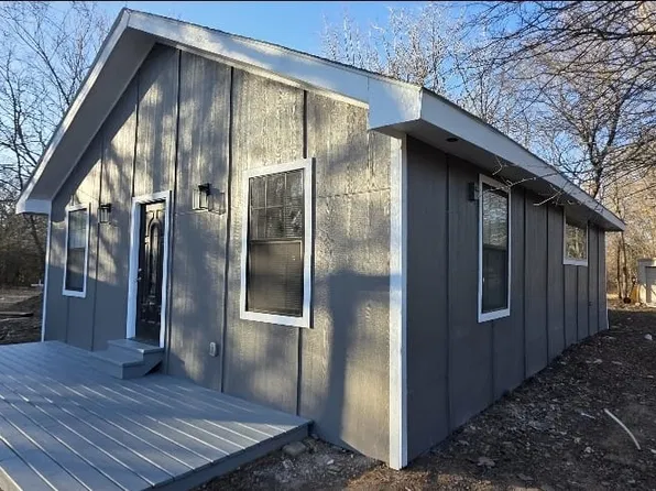 1808 W Long St, Paris, TX 75460