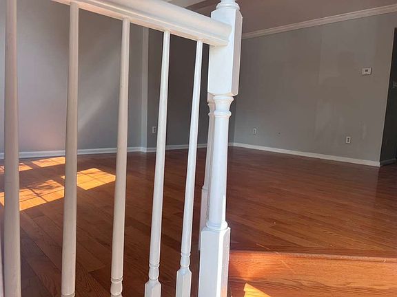 3rd image of 6205 Abbottsbury Row