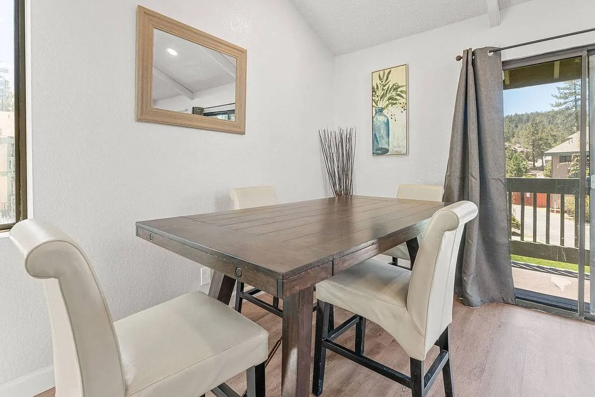 760 Blue Jay Rd — Photo 4