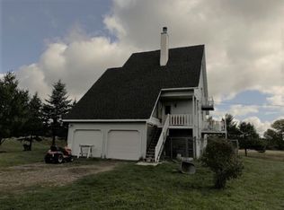 52585 Dover Rd, Calumet, MI 49913