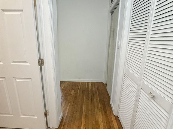 4th image of 673 Bergen Ave #2F