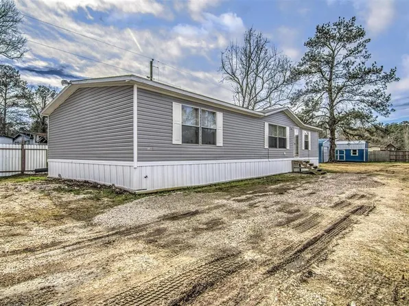 20507 Castle Point Ln, Crosby, TX 77532