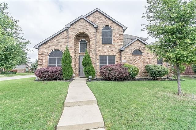 1st image of 8098 Palisades Dr