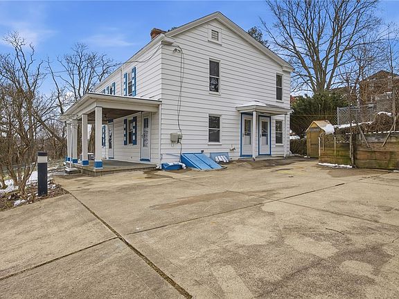 5th image of 240 E Agnew Ave