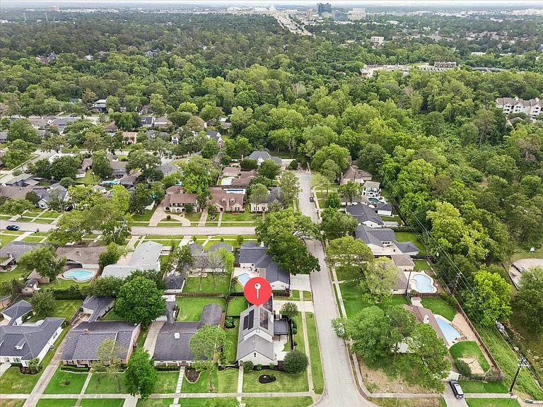 10602 Riverview Dr — Photo 47