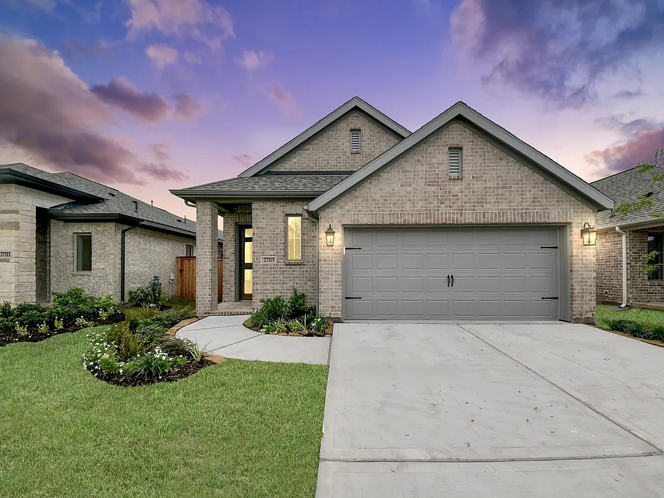27315 Scarlet Paint Brush Dr