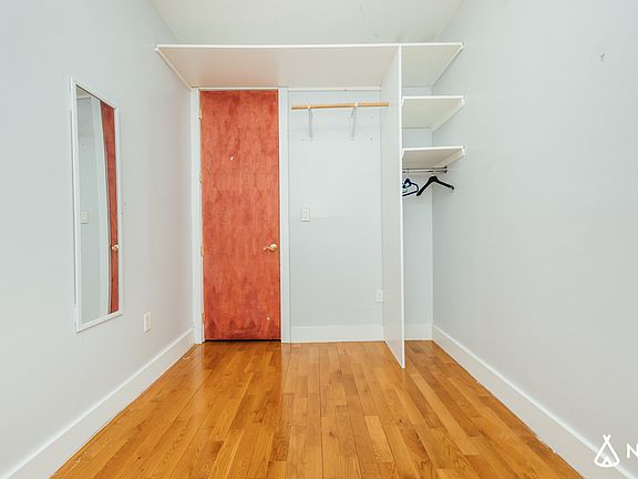 4th image of 39-25 24th St #1F