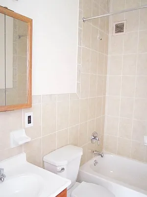 Rented by Bohemia Realty Group | media 2