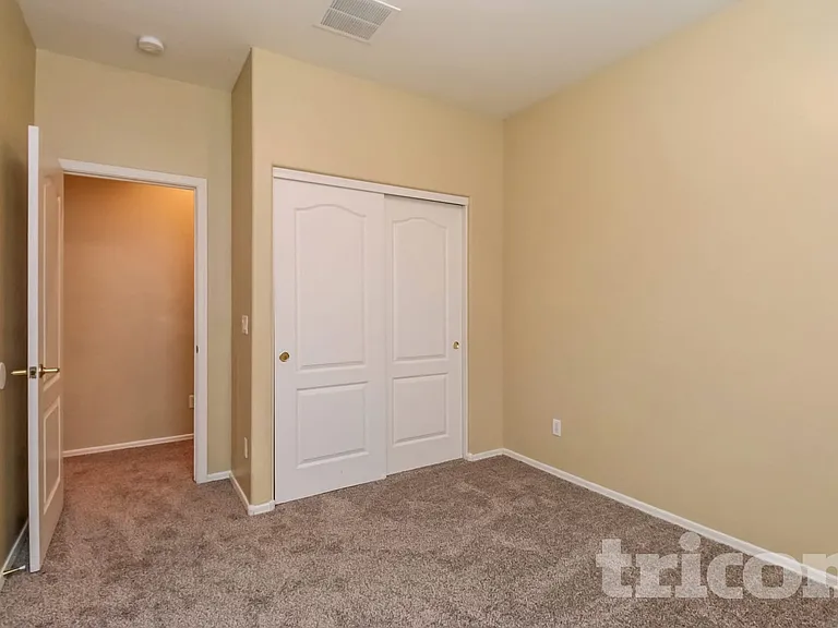7022 W Carson Rd — Photo 11