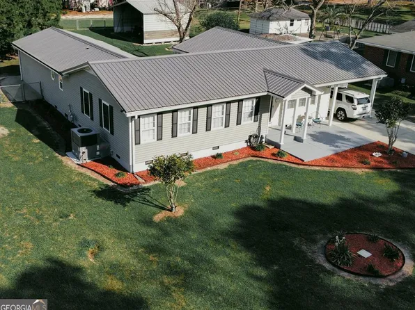 503 E Oak Ave, Sylvester, GA 31791