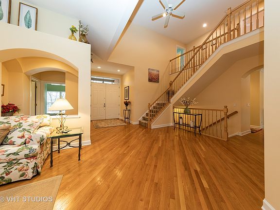 2nd image of 948 S Scarsdale Ct