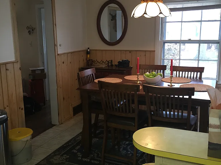 433 Madison St — Photo 4