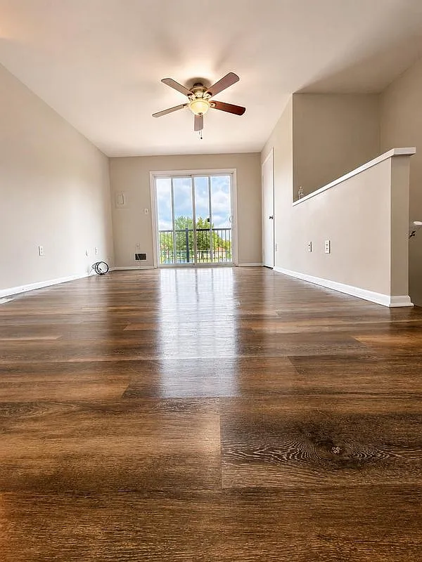 1 bed, 1.0 bath, 800 sqft, $2,000 — Photo 2