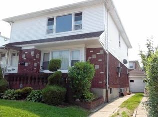 15012 Willets Point Blvd, Whitestone, NY 11357