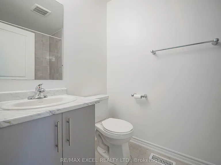 11 Chicago Ln — Photo 22