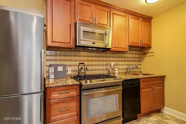 Sold by Corcoran | media 33