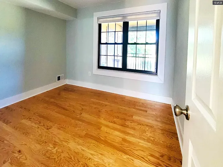 16 Fairway Ct — Photo 6