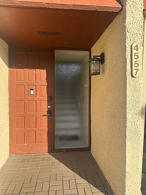 4557 Luxemburg Ct