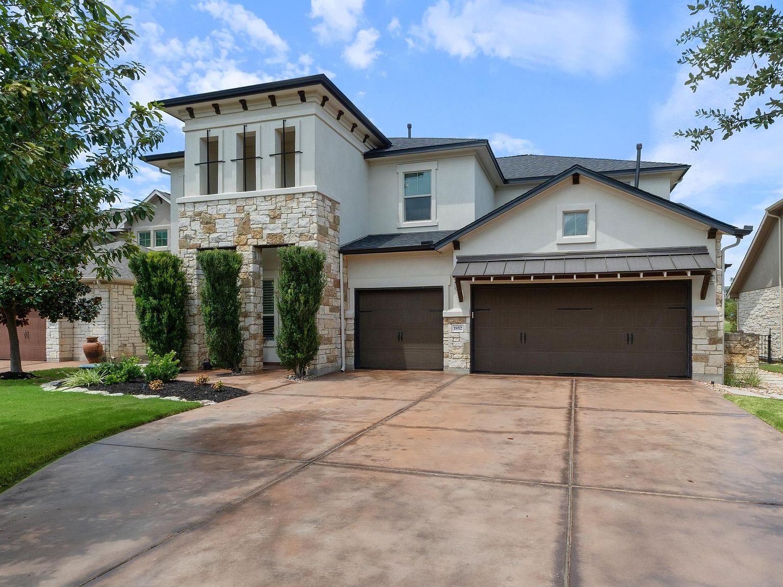 1852 Harvest Dance Dr