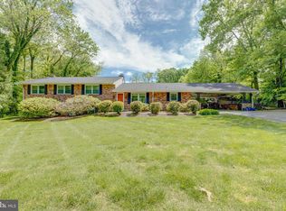 10005 Coach Rd, Vienna, VA 22181