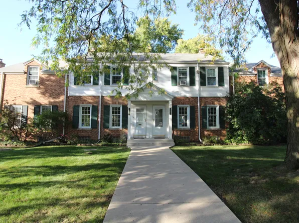 7562 W Devon Ave, Chicago, IL 60631