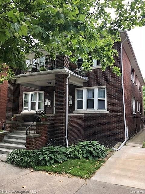 1st image of 815 Beaconsfield Ave