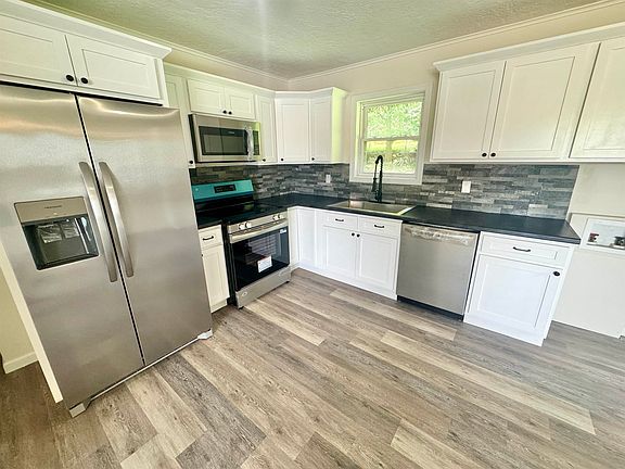 5th image of 69 Hamil St