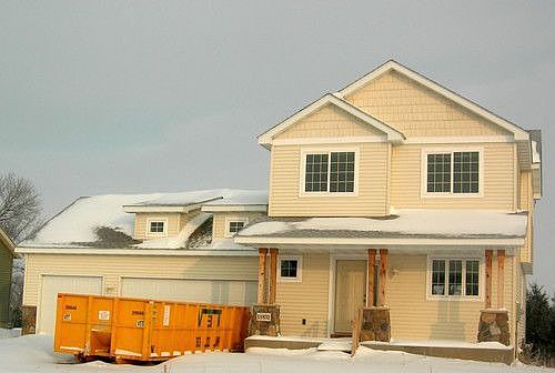 2nd image of 11832 76th St NE