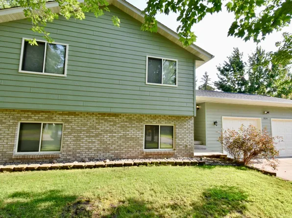 314 5th St NE, Sartell, MN 56377