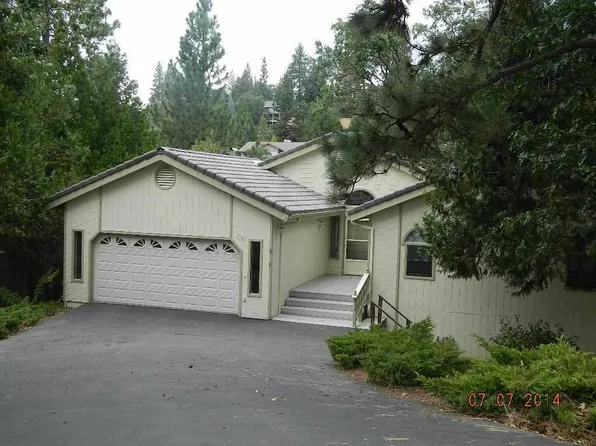 710 Dogwood Dr, Murphys, CA 95247