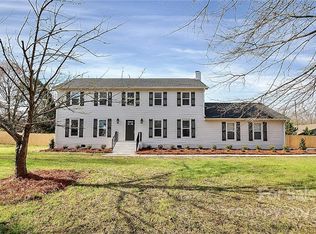 7808 Biddstone Ct, Charlotte, NC 28226