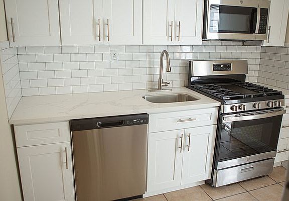 2nd image of 609 Wales Ave APT 1