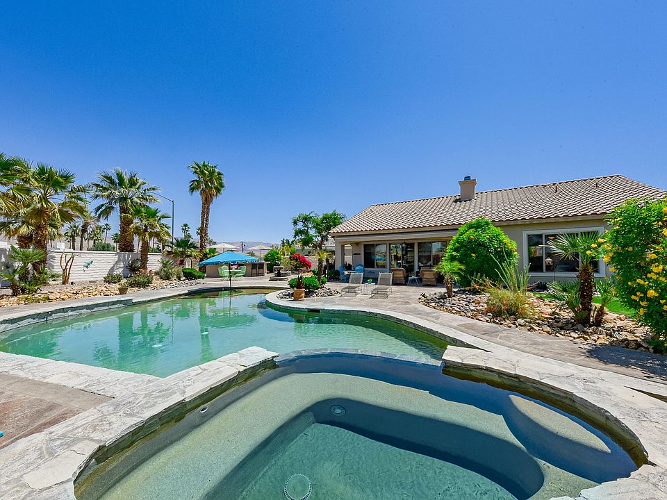 1st image of 80512 Avenida Santa Marta