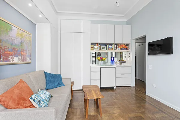 Sold by NYC Apartment Management Inc. | media 1