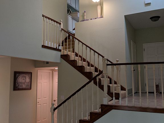 5th image of 2200 Canyon Dr