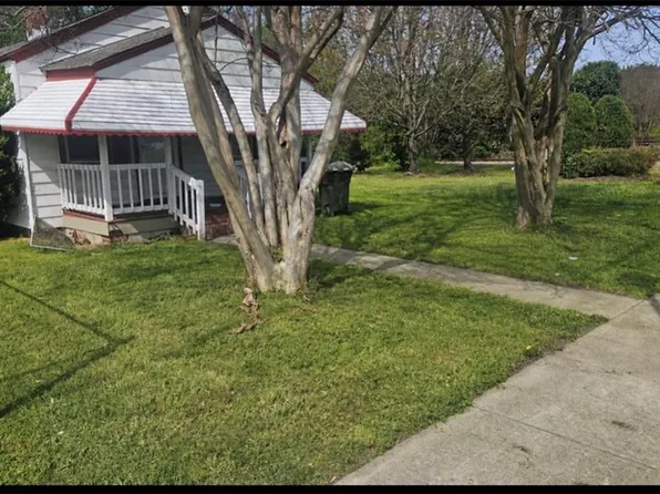 3713 Chestnut Ave, Newport News, VA 23607