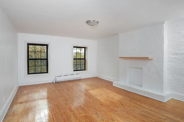 Rented by Stribling | media 7