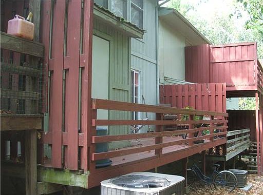2nd image of 24 Dogwood Dr