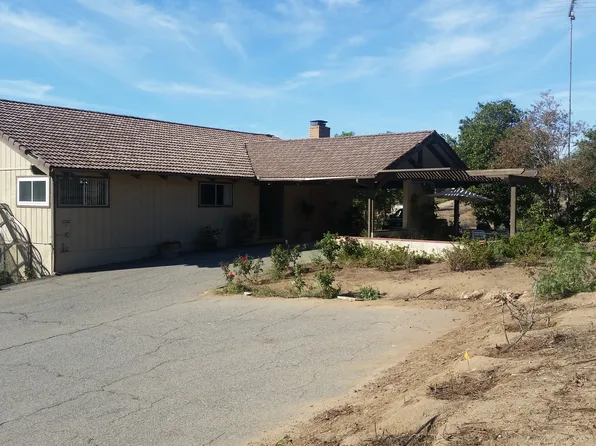 2202 M R Ranch Rd, Fallbrook, CA 92028